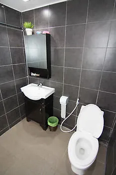 Hotel Zen Residency 2*